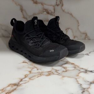 On Running Kids Black Athletic Sneakers size 12.5